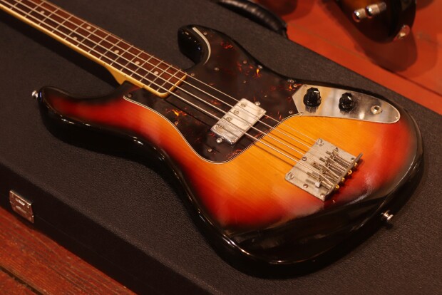 Guyatone EB-25 1970's | サウンドスピリッツ｜ギター・デジタル楽器